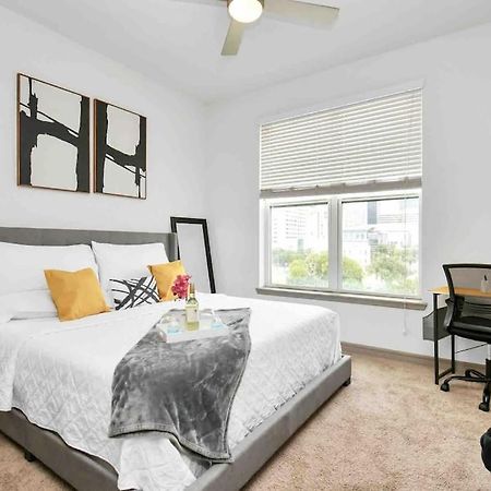 Htown Downtown Oasis Appartement Houston Buitenkant foto