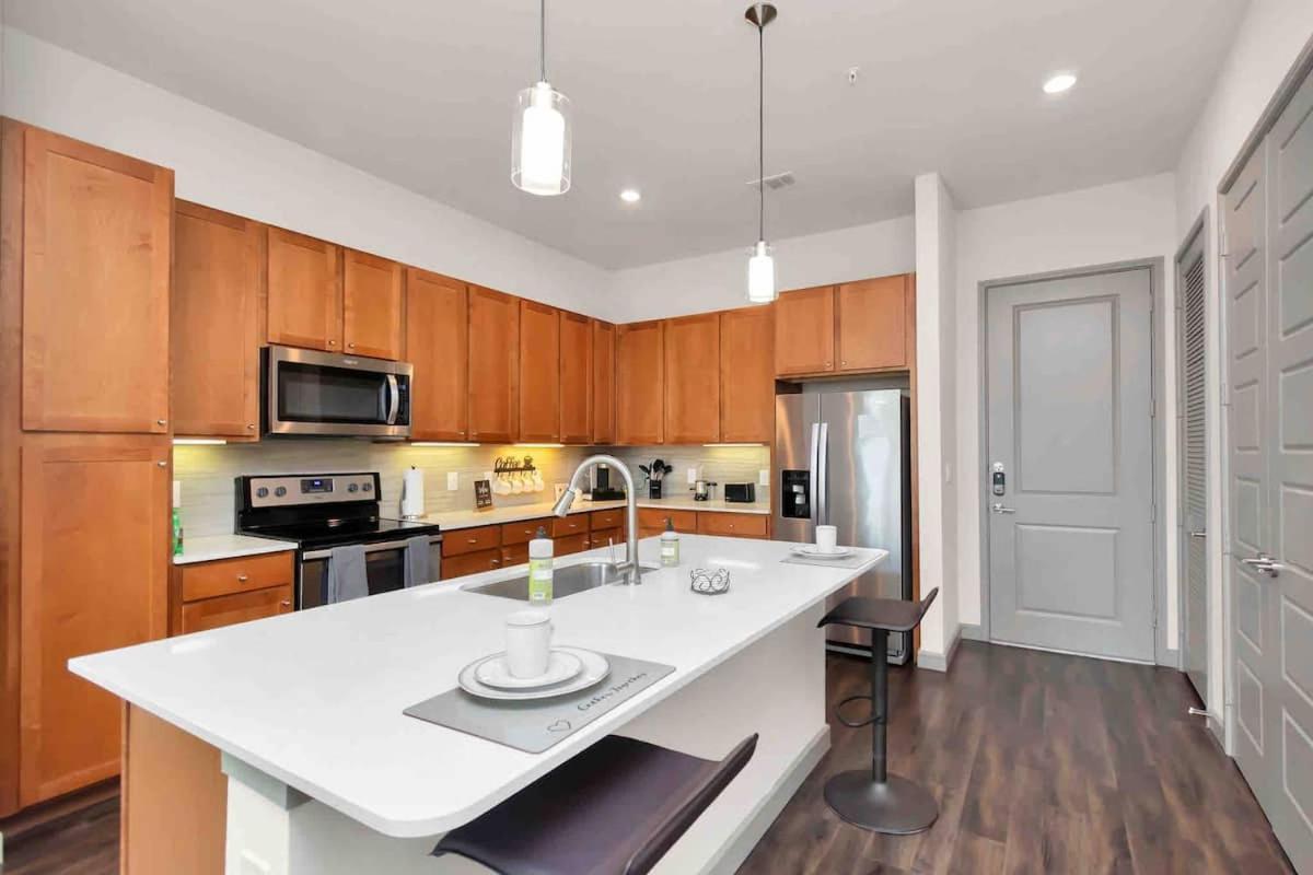 Htown Downtown Oasis Appartement Houston Buitenkant foto