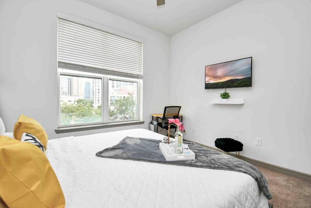 Htown Downtown Oasis Appartement Houston Buitenkant foto