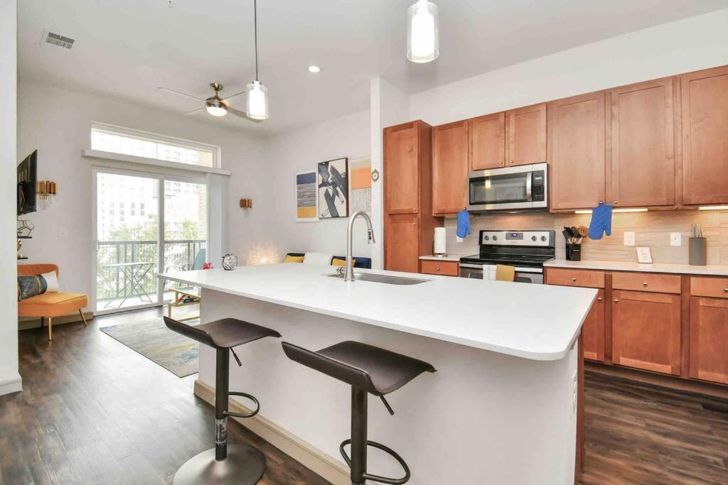 Htown Downtown Oasis Appartement Houston Buitenkant foto