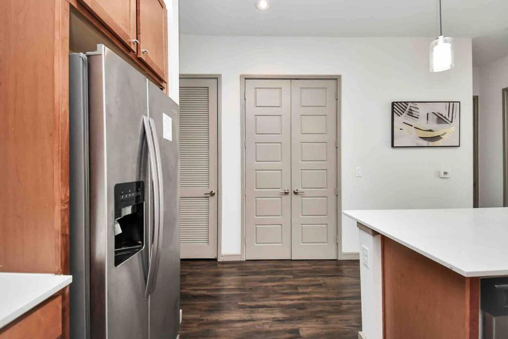 Htown Downtown Oasis Appartement Houston Buitenkant foto