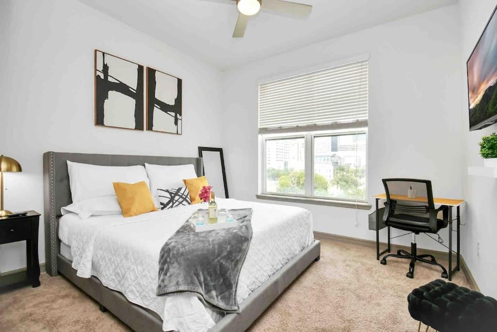Htown Downtown Oasis Appartement Houston Buitenkant foto